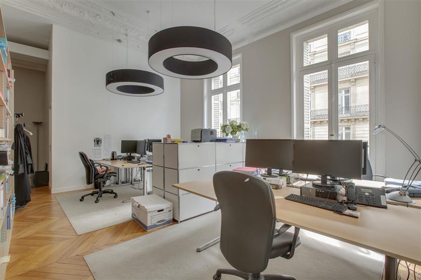 bureaux_hotel_particulier_place_iena_paris_7